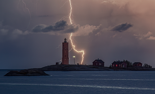 1 Jan Fröjdman Salamointia majakkasaarella 500px